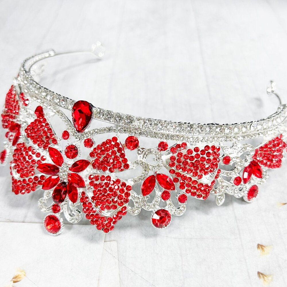 Vintage silver Crown, Red bow tiara, Classic wedding Crown, Crystal Crown Tiara - Picture 8 of 10